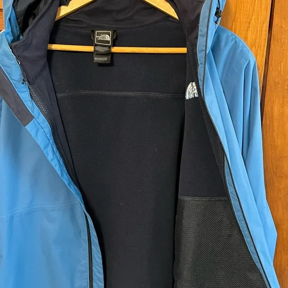 The North Face 3 in 1 Winter Coat - Picture 4 of 5